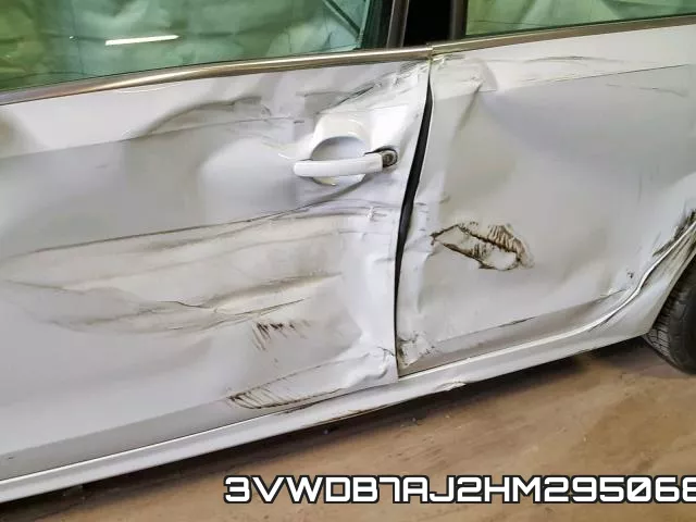 3VWDB7AJ2HM295068 фото 10