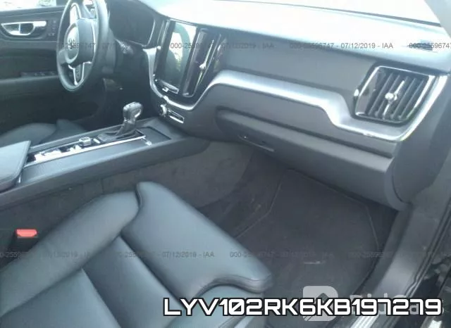 LYV102RK6KB197279 фото 6