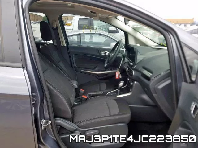 MAJ3P1TE4JC223850 фото 6
