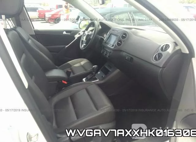 WVGAV7AXXHK016308 фото 6