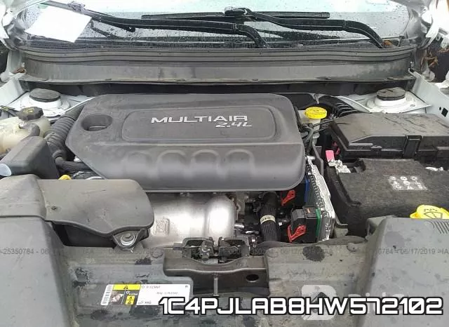 1C4PJLAB8HW572102 фото 2