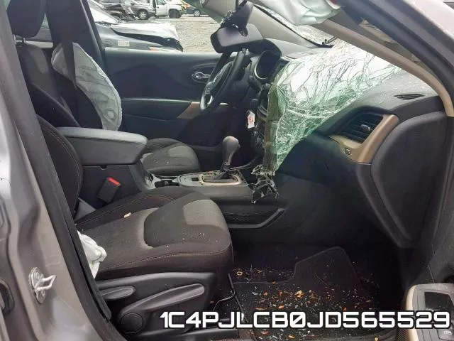 1C4PJLCB0JD565529 фото 6