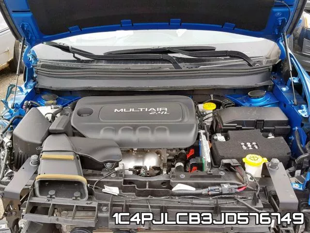 1C4PJLCB3JD576749 фото 8
