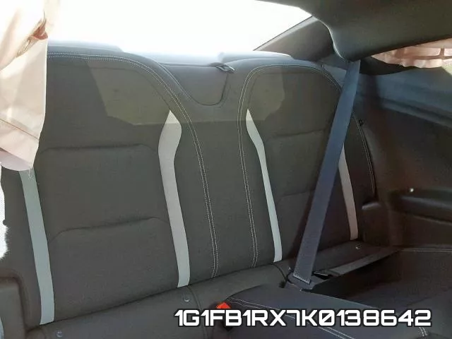 1G1FB1RX7K0138642 фото 7