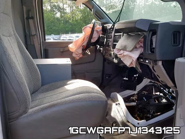 1GCWGAFP7J1343125 фото 6