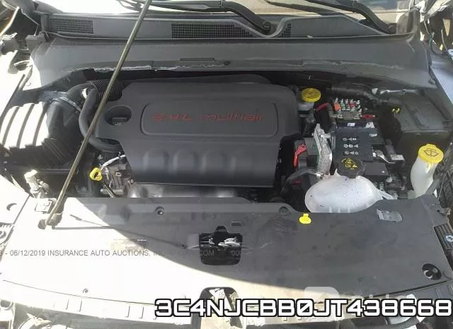 3C4NJCBB0JT438668 фото 2
