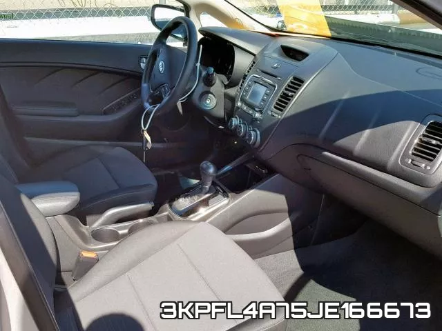 3KPFL4A75JE166673 фото 6
