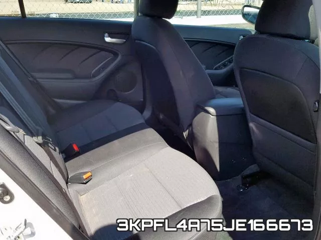 3KPFL4A75JE166673 фото 7