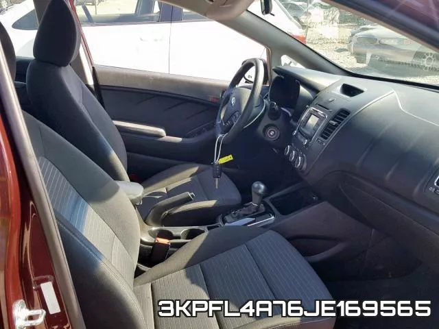 3KPFL4A76JE169565 фото 6
