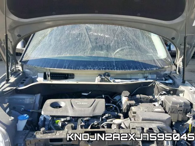 KNDJN2A2XJ7595045 фото 8
