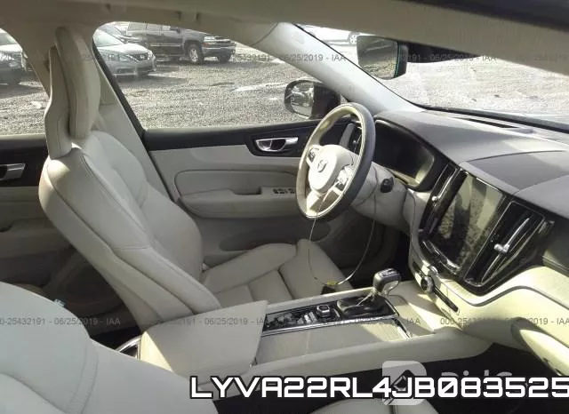 LYVA22RL4JB083525 фото 6