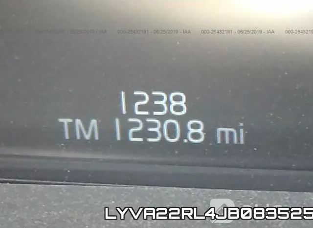 LYVA22RL4JB083525 фото 8