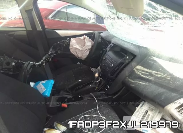 1FADP3F2XJL219979 фото 6