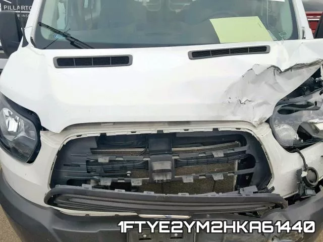 1FTYE2YM2HKA61440 фото 8