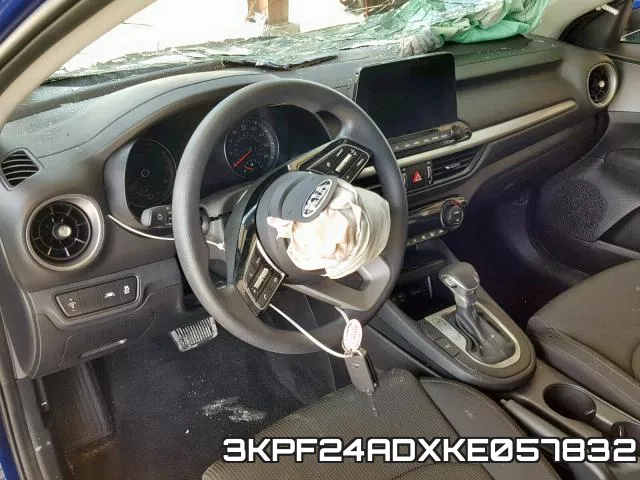 3KPF24ADXKE057832 фото 10