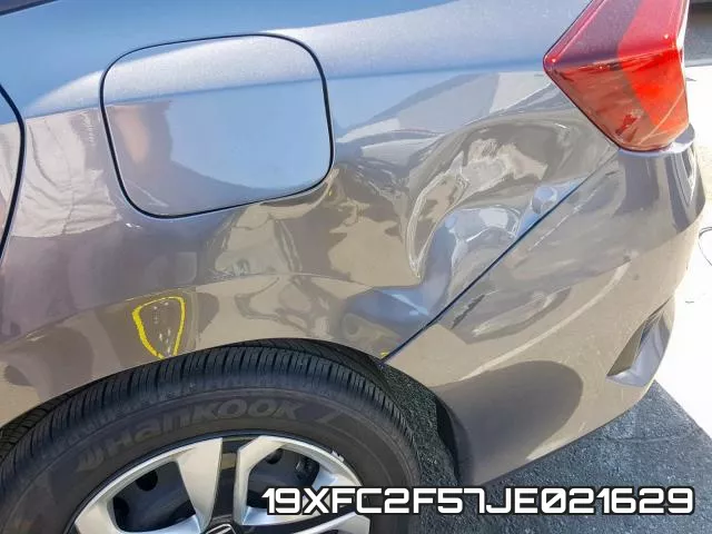 19XFC2F57JE021629 фото 10