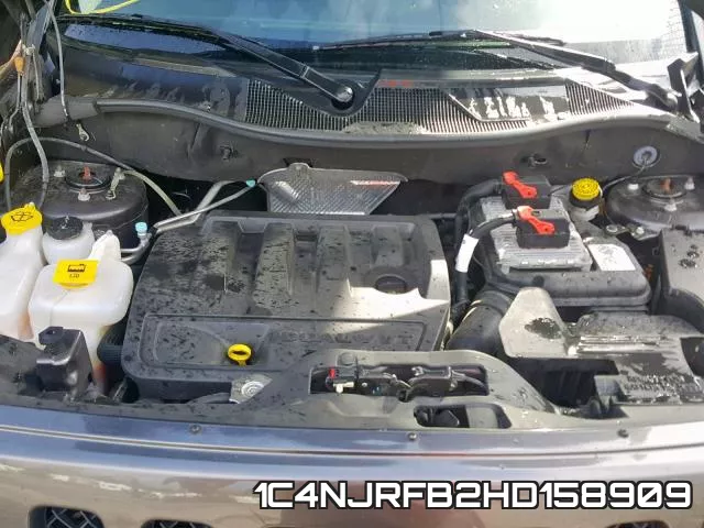 1C4NJRFB2HD158909 фото 8