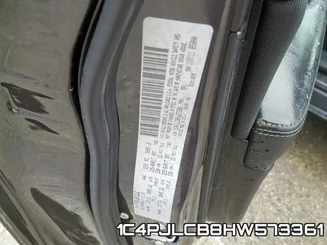 1C4PJLCB8HW573361 фото 2