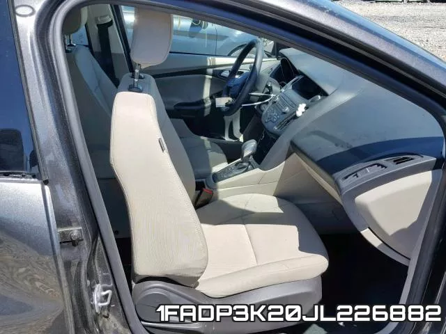1FADP3K20JL226882 фото 6