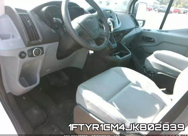 1FTYR1CM4JKB02839 фото 4