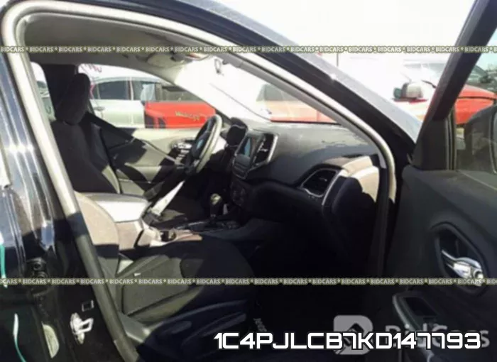1C4PJLCB7KD147793 фото 6