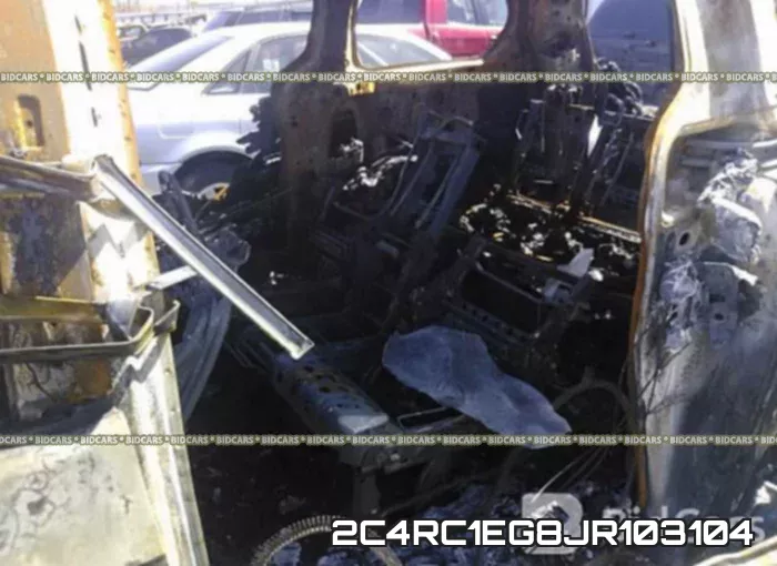2C4RC1EG8JR103104 фото 9