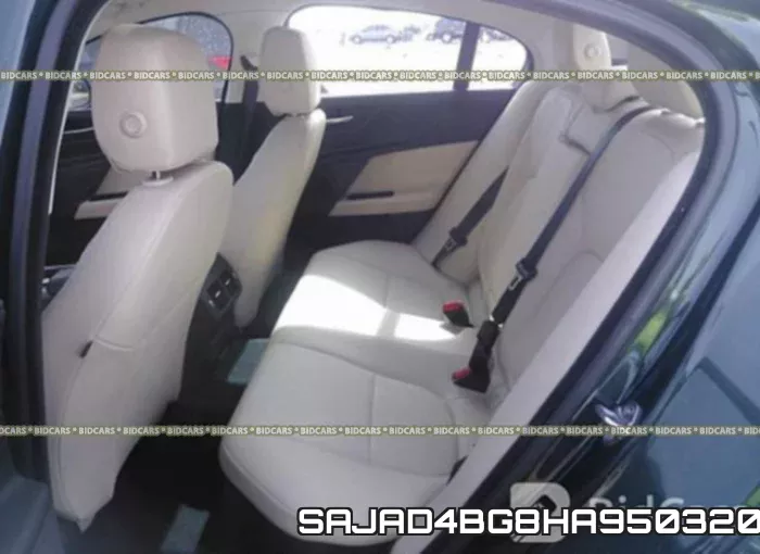 SAJAD4BG8HA950320 фото 9