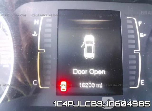 1C4PJLCB3JD604985 фото 8