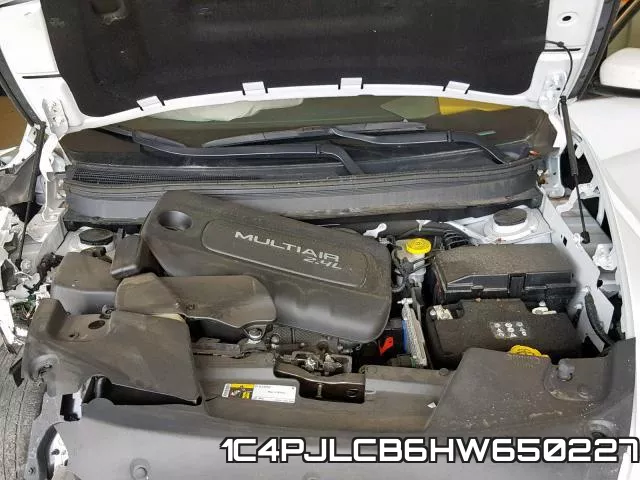1C4PJLCB6HW650227 фото 8