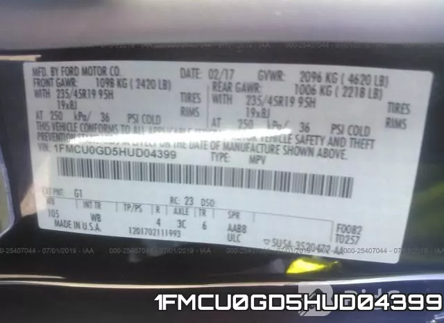 1FMCU0GD5HUD04399 фото 10