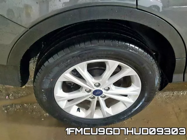 1FMCU9GD7HUD09303 фото 10