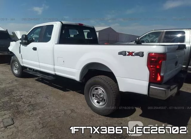 1FT7X3B67JEC26702 фото 4