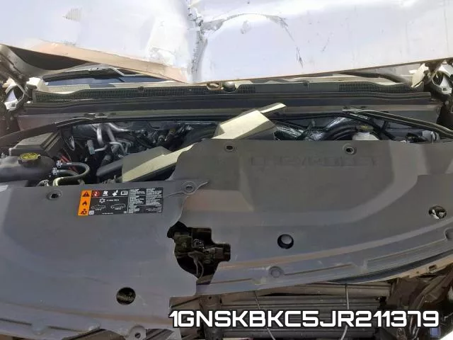 1GNSKBKC5JR211379 фото 8