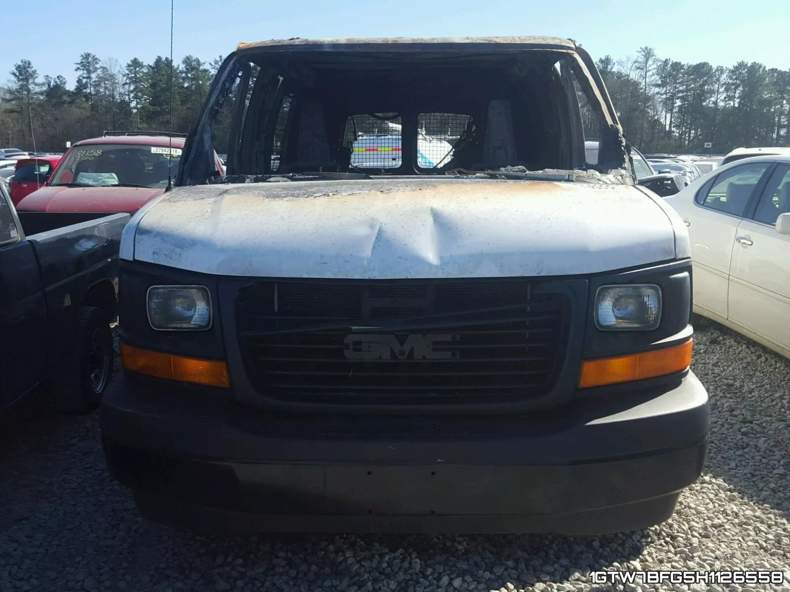 1GTW7BFG5H1126558 фото 10
