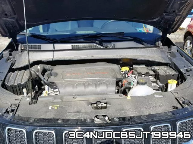 3C4NJDCB5JT199946 фото 8