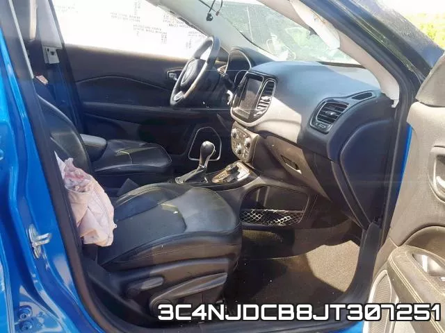 3C4NJDCB8JT307251 фото 6