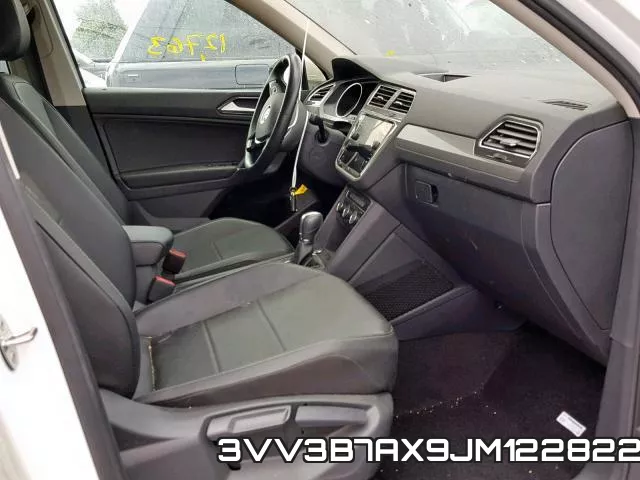 3VV3B7AX9JM122822 фото 6