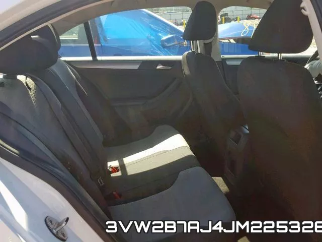 3VW2B7AJ4JM225326 фото 7