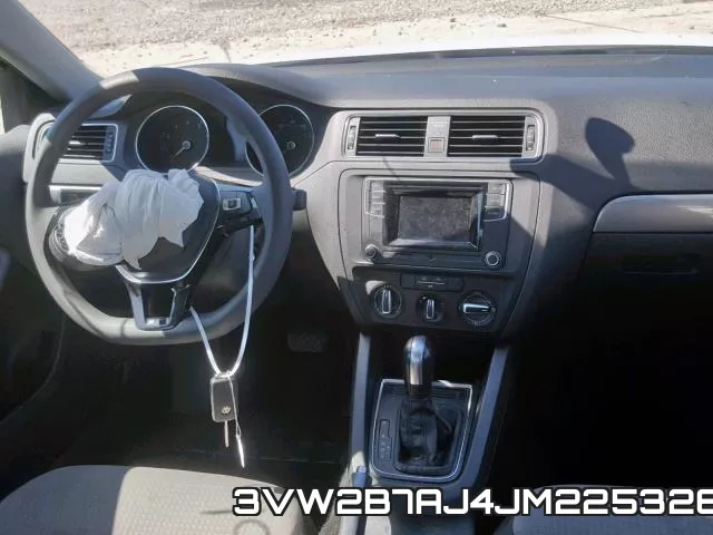 3VW2B7AJ4JM225326 фото 10