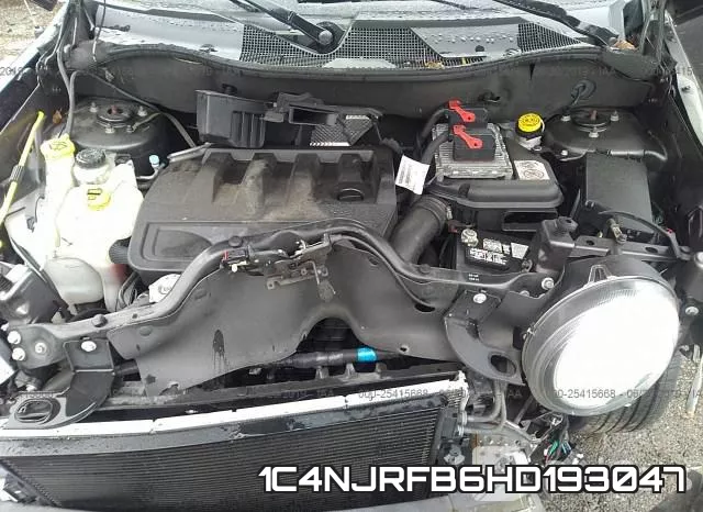 1C4NJRFB6HD193047 фото 2