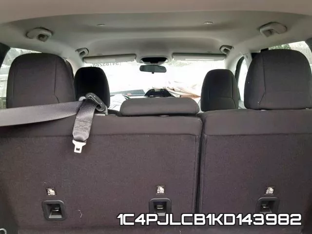 1C4PJLCB1KD143982 фото 10