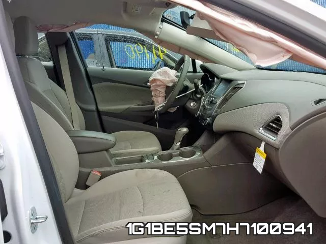 1G1BE5SM7H7100941 фото 6