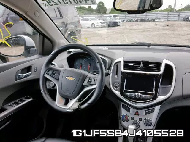 1G1JF5SB4J4105528 фото 10