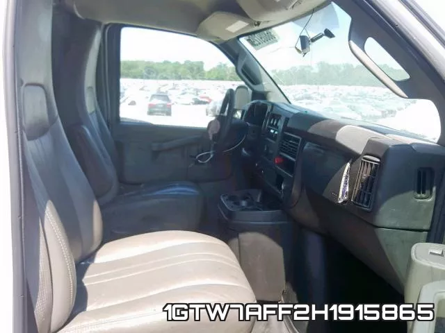 1GTW7AFF2H1915865 фото 6