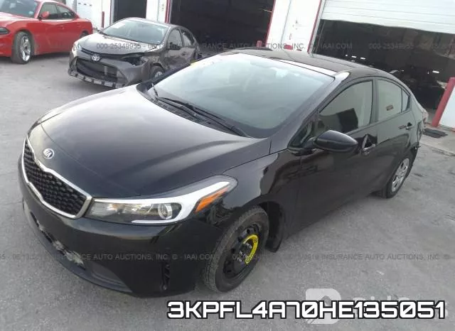 3KPFL4A70HE135051 фото 3
