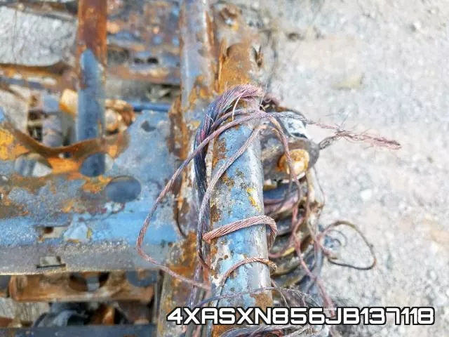 4XASXN856JB137118 фото 2