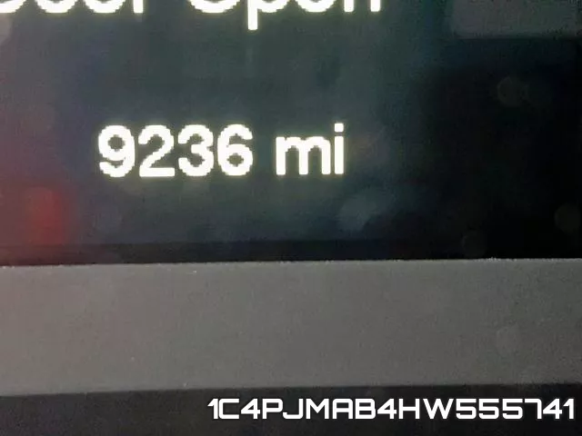 1C4PJMAB4HW555741 фото 9