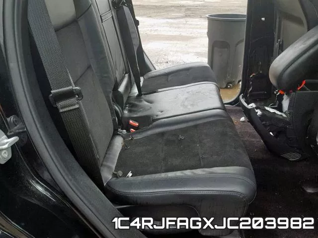 1C4RJFAGXJC203982 фото 7