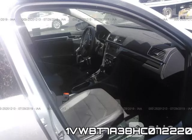 1VWBT7A38HC072220 фото 6