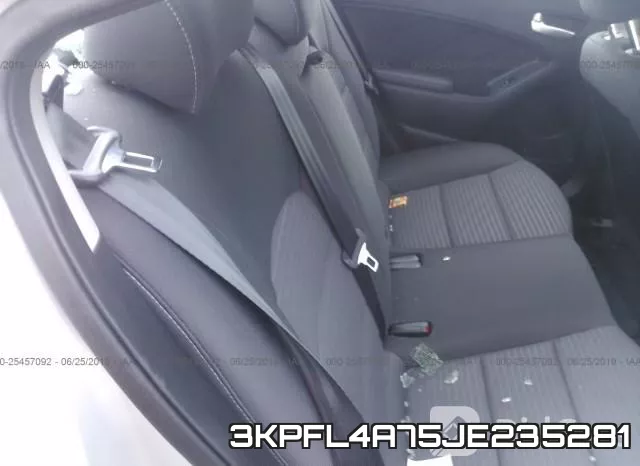 3KPFL4A75JE235281 фото 9
